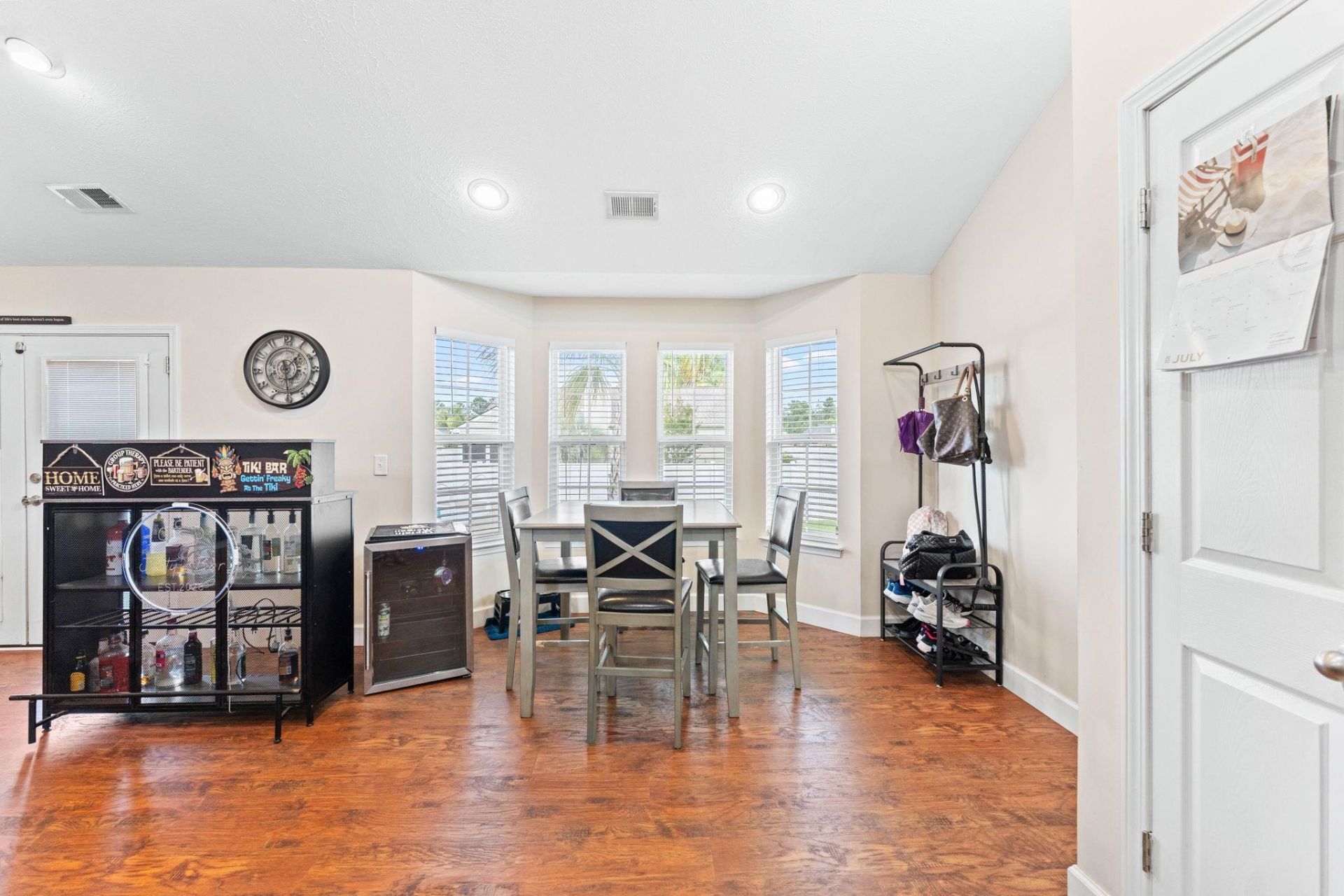 475 Irees Way  Photo 6