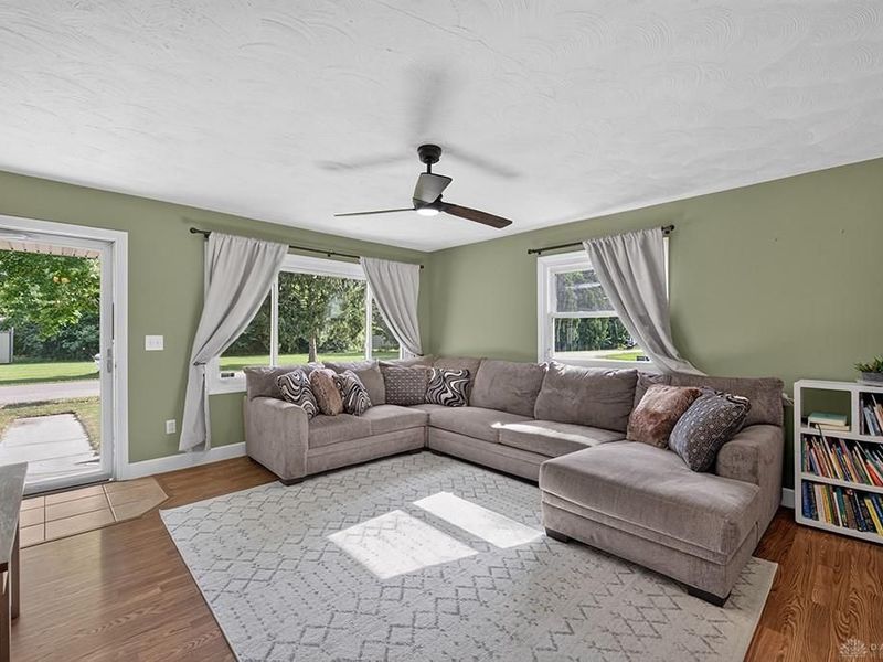 31 Hale Lane, Germantown, OH 45327 Photo 8
