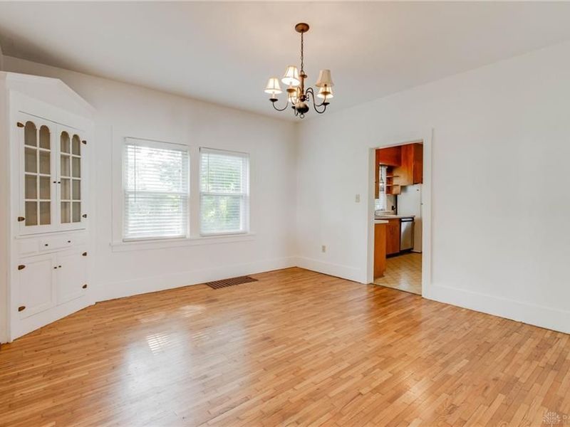 112 W Whiteman Street, Yellow Springs, OH 45387 Photo 7