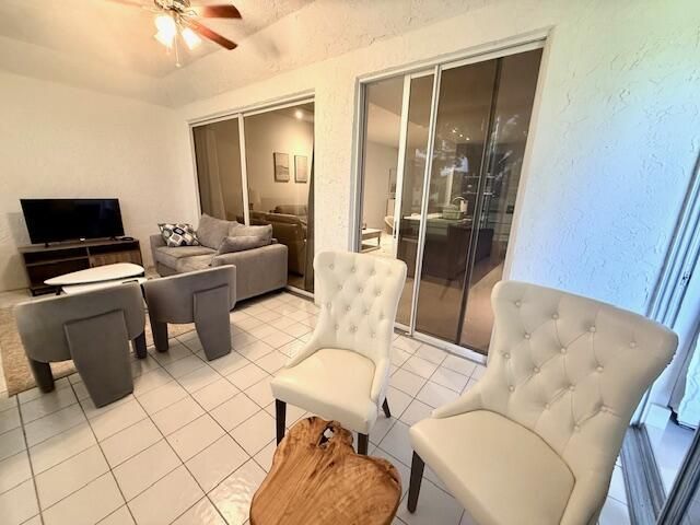 7508 La Paz Boulevard, Unit 202, Boca Raton, FL 33433 Photo