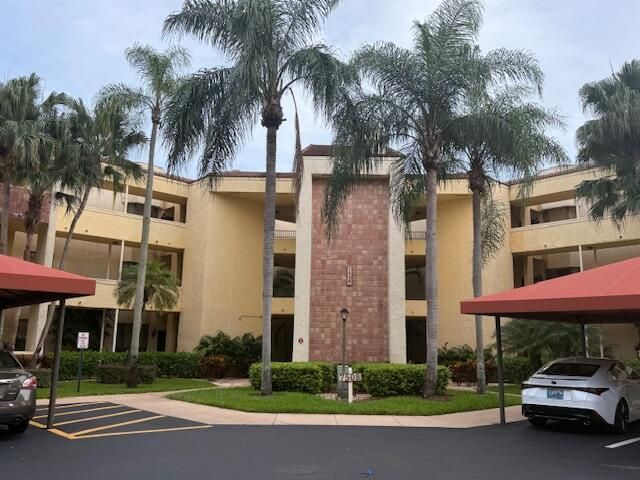 7508 La Paz Boulevard, Unit 202, Boca Raton, FL 33433 Photo