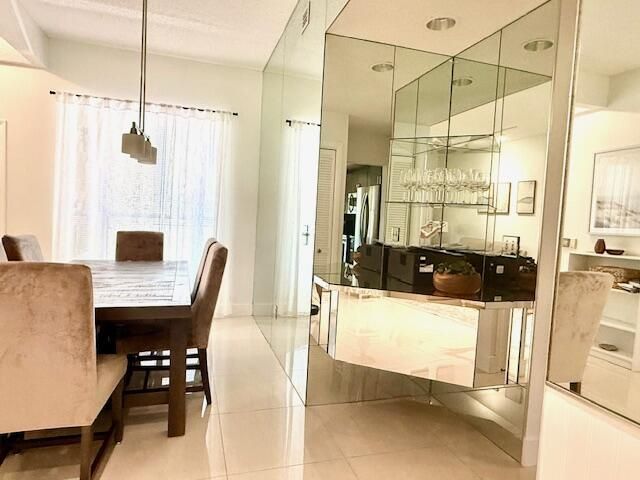 7508 La Paz Boulevard, Unit 202, Boca Raton, FL 33433 Photo