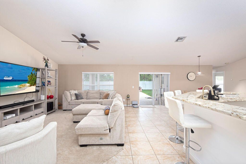 2606 Serenity Circle N, Fort Pierce, FL 34981 Photo