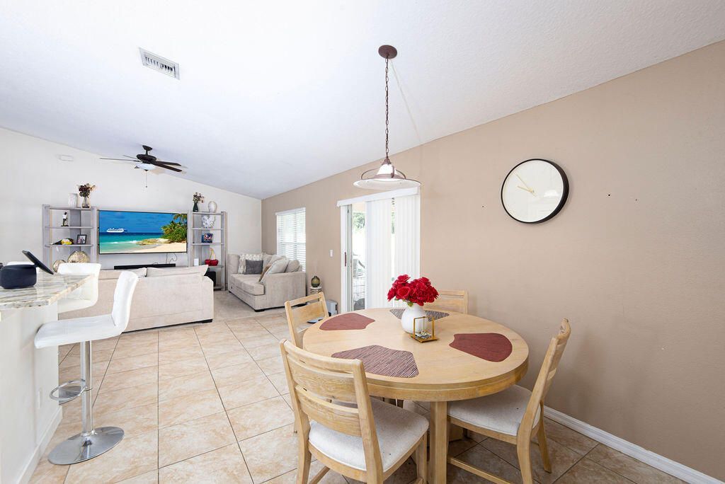 2606 Serenity Circle N, Fort Pierce, FL 34981 Photo
