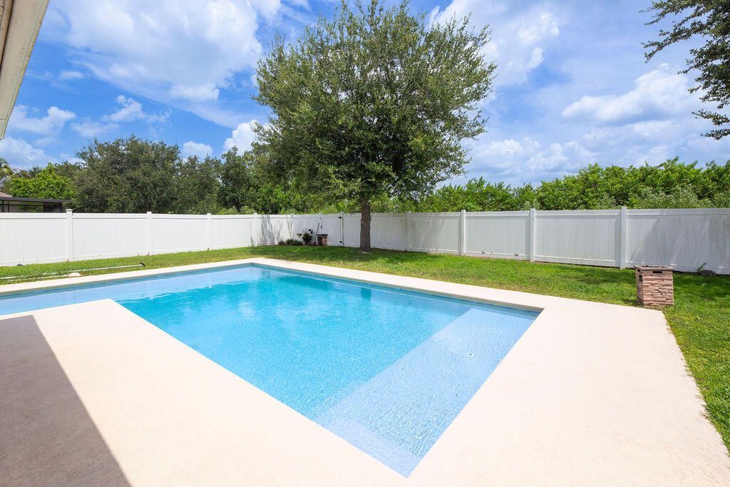 2606 Serenity Circle N, Fort Pierce, FL 34981 Photo
