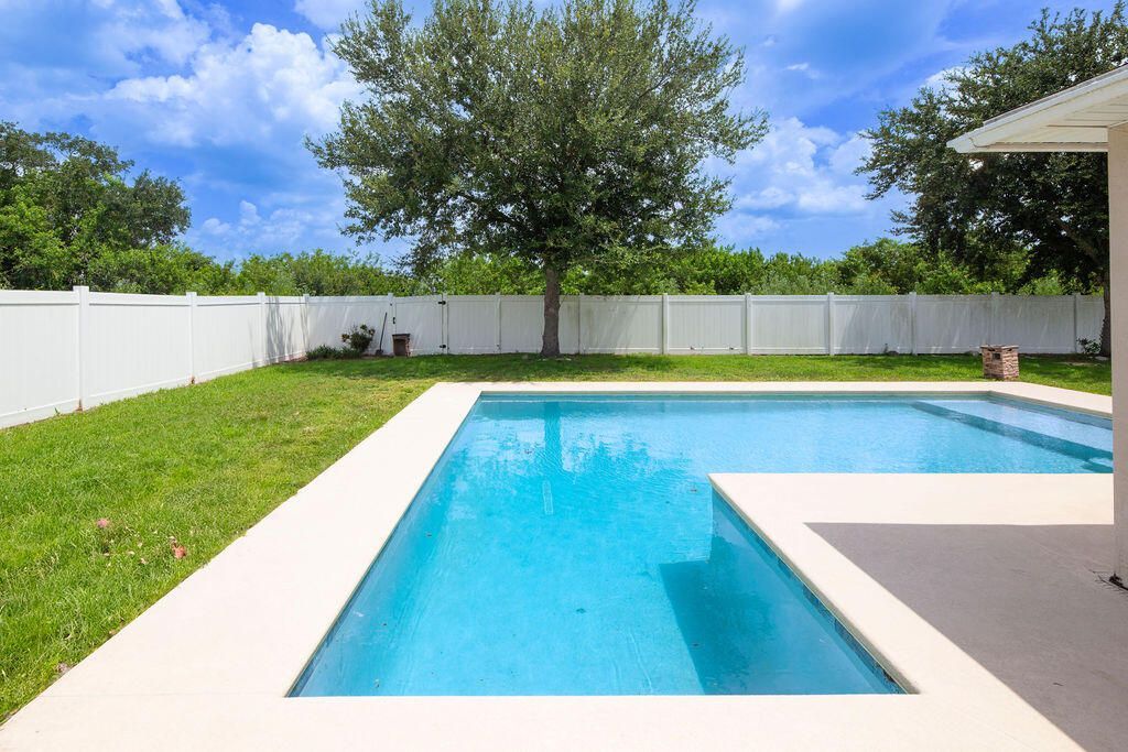 2606 Serenity Circle N, Fort Pierce, FL 34981 Photo