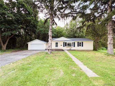 3059 Broadway Street, Oakfield, NY 14125