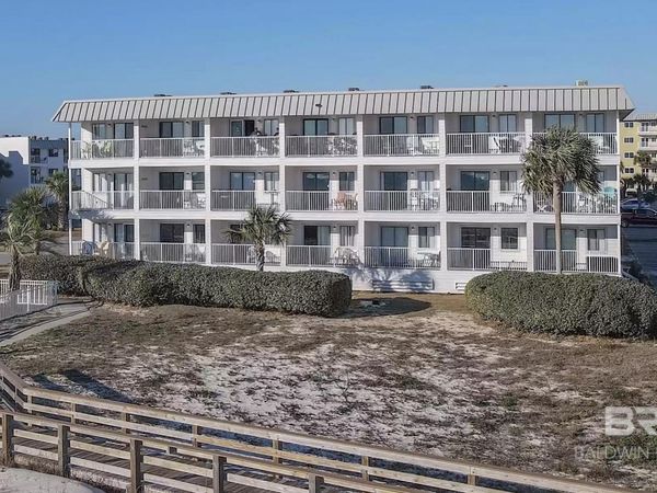 400 Plantation Road, Unit 2203, Gulf Shores, AL 36542