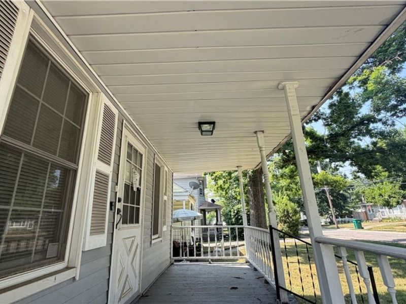 5221 Milo Avenue, Maple Heights, OH 44137 Photo 2
