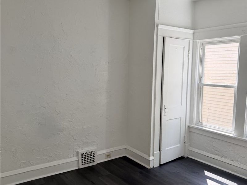 11913 Cromwell Avenue, Unit DN, Cleveland, OH 44120 Photo 13