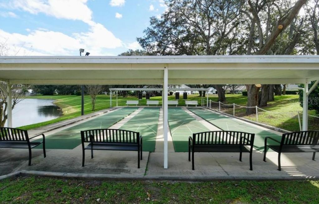 304 Brigadoon Circle , Leesburg, FL 34788 Photo