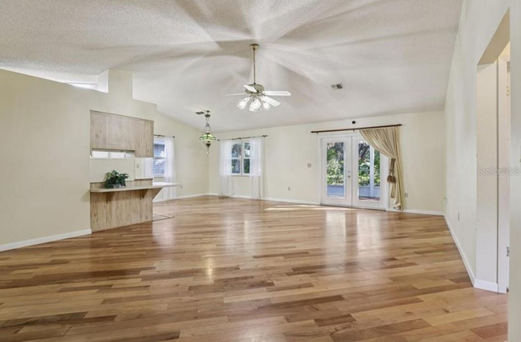 304 Brigadoon Circle , Leesburg, FL 34788 Photo