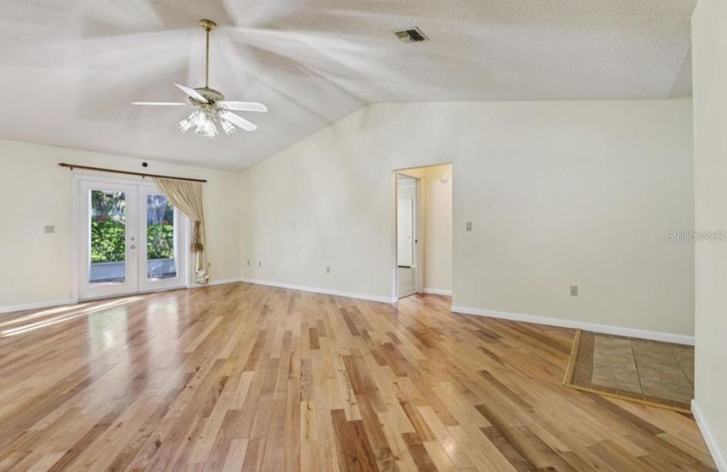304 Brigadoon Circle , Leesburg, FL 34788 Photo