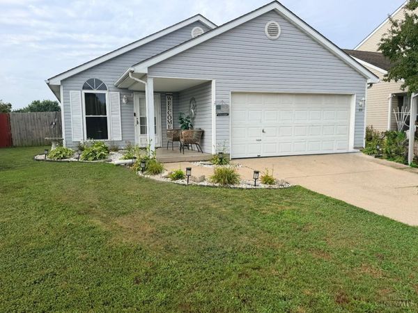 819 Barrington Court, Trenton, OH 45067