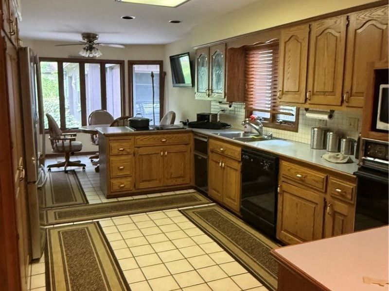5791 Bolender Road, Akron, OH 44319 Photo 2