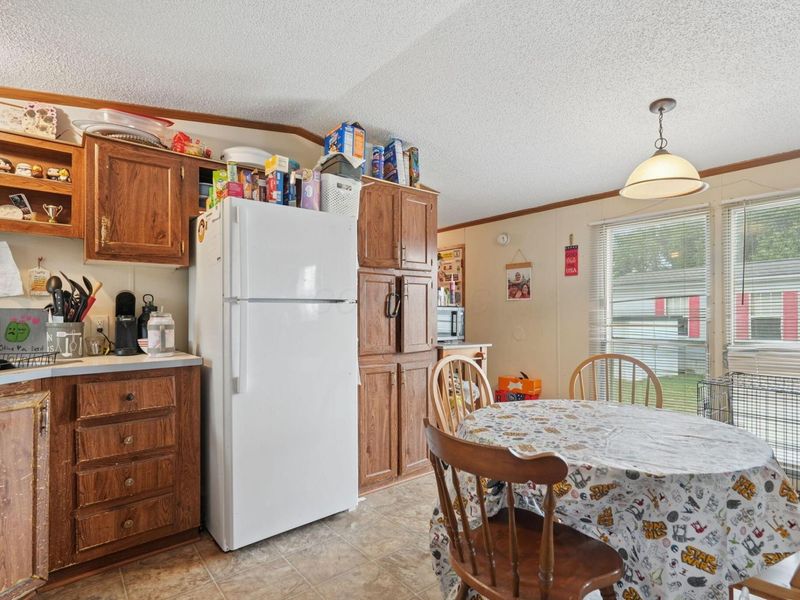 375 Chambersburg Road, Columbus, OH 43207 Photo 17