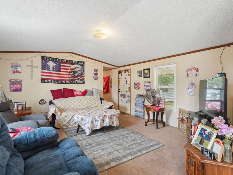 375 Chambersburg Road, Columbus, OH 43207 Photo 9