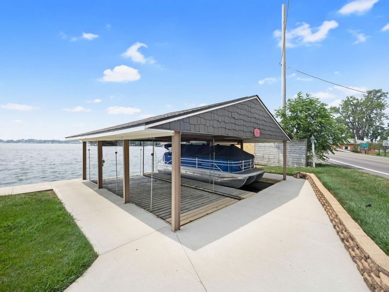 9039 Buckeye Drive, Huntsville, OH 43324 Photo 17