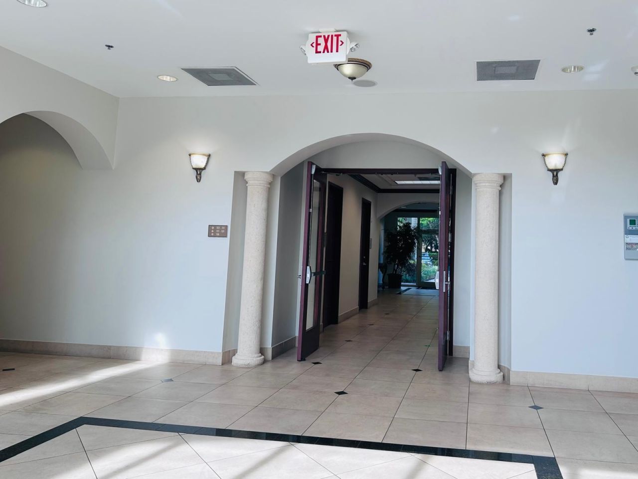 2893 Executive Park Drive, Unit 106, Weston, FL 00000 Photo