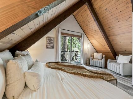 2211 Tahoe Vista Drive, South Lake Tahoe, CA 96150 Photo