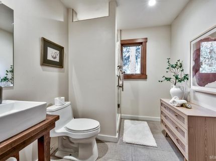 2211 Tahoe Vista Drive, South Lake Tahoe, CA 96150 Photo