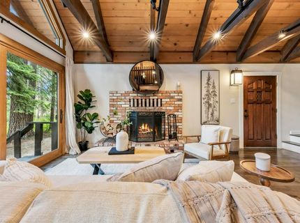 2211 Tahoe Vista Drive, South Lake Tahoe, CA 96150 Photo