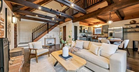 2211 Tahoe Vista Drive, South Lake Tahoe, CA 96150 Photo
