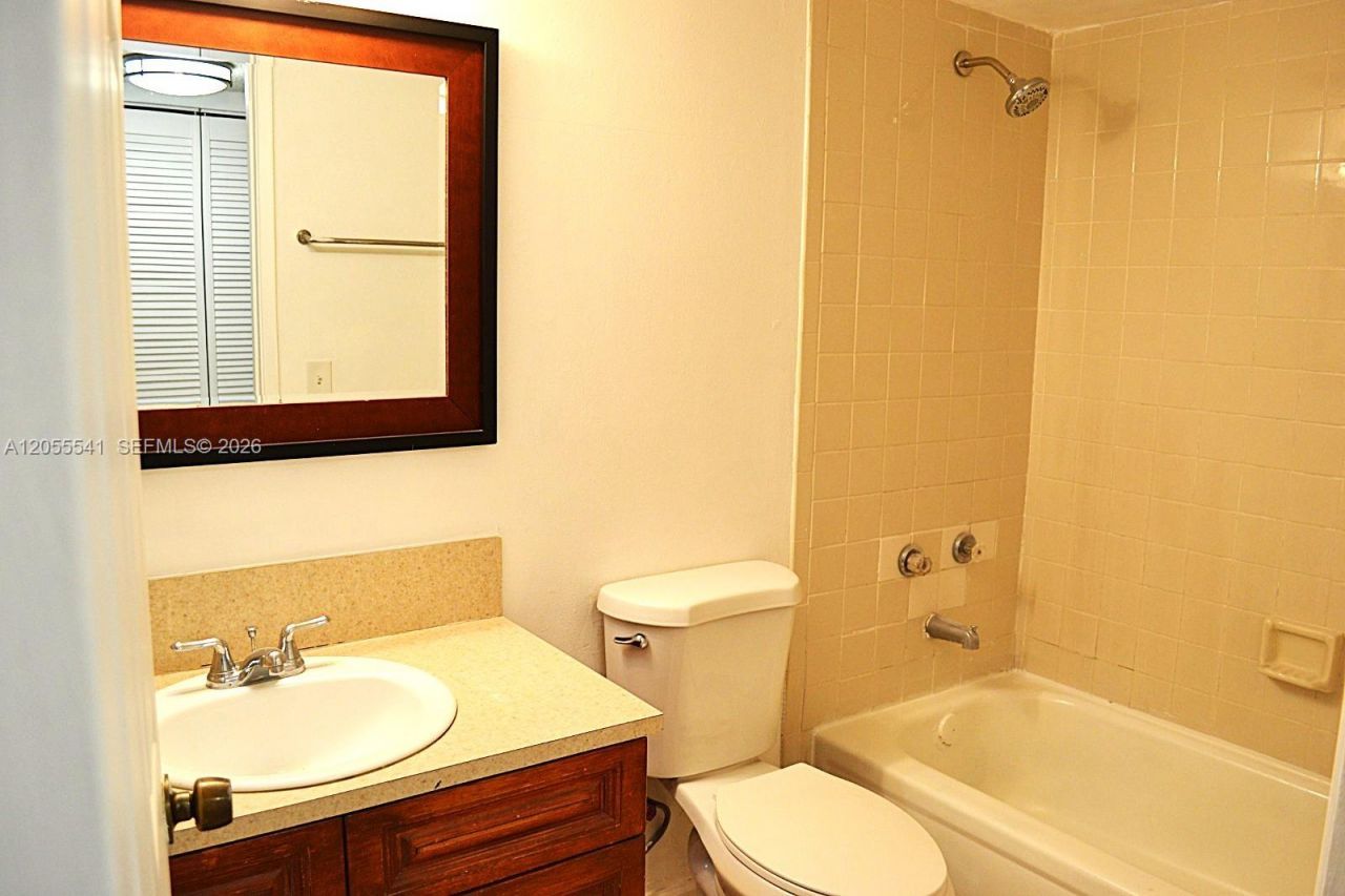 8004 SW 149th Ave , Unit C109, Miami, FL 33193 Photo