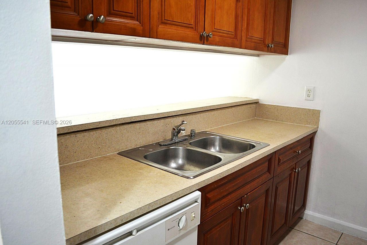 8004 SW 149th Ave , Unit C109, Miami, FL 33193 Photo
