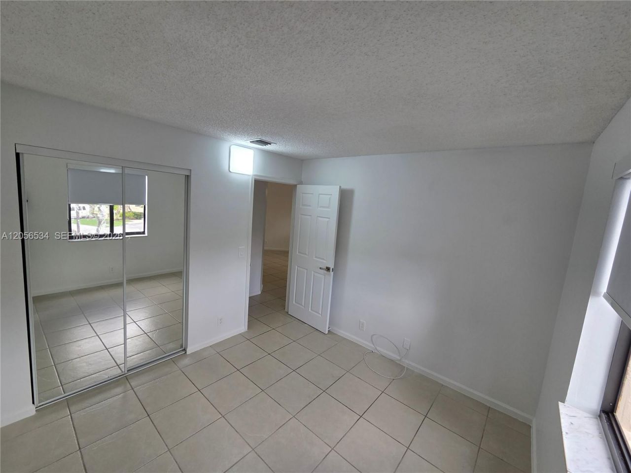 16 Via De Casas Sur, Unit 201, Boynton Beach, FL 33426 Photo