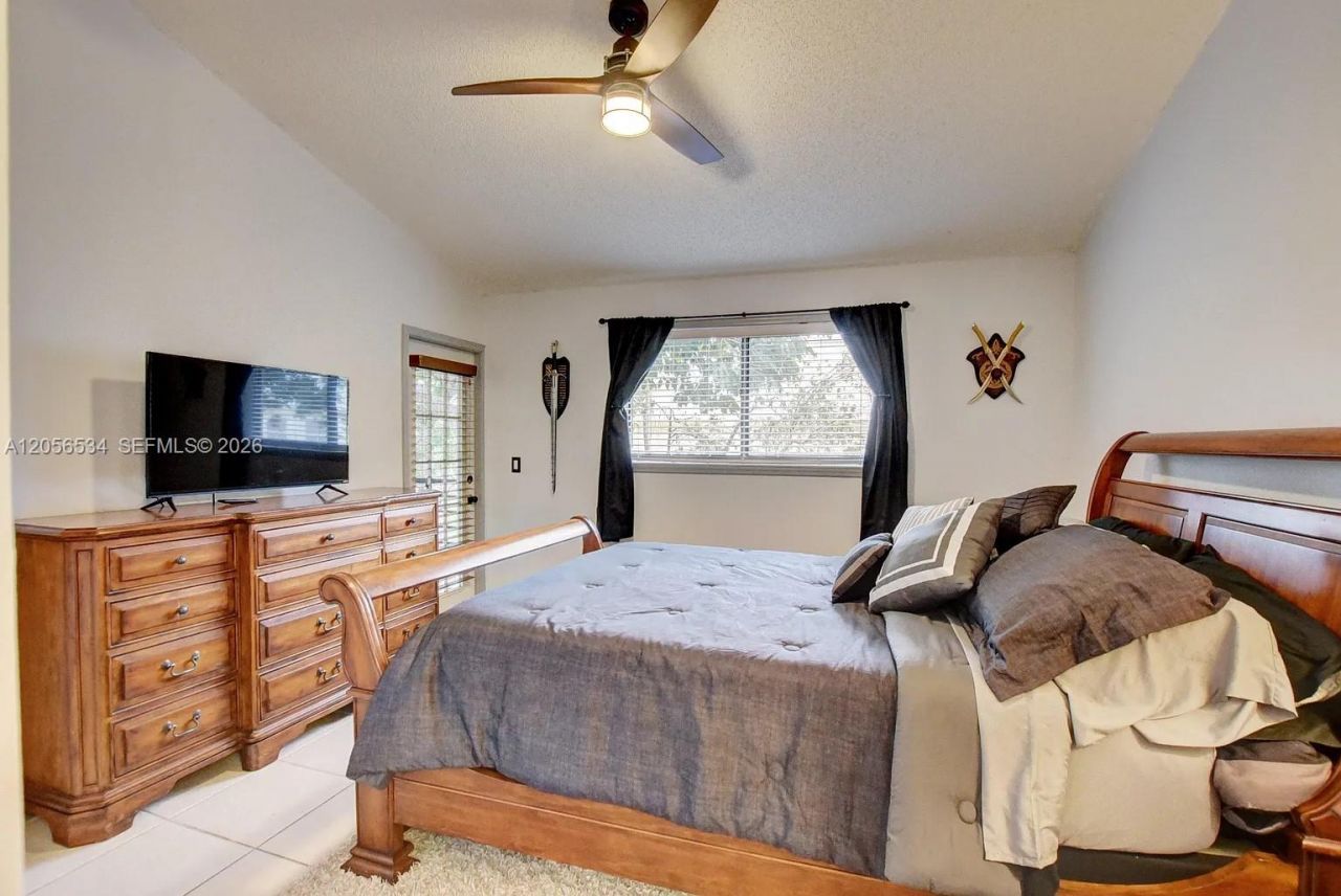 16 Via De Casas Sur , Unit 201, Boynton Beach, FL 33426 Photo