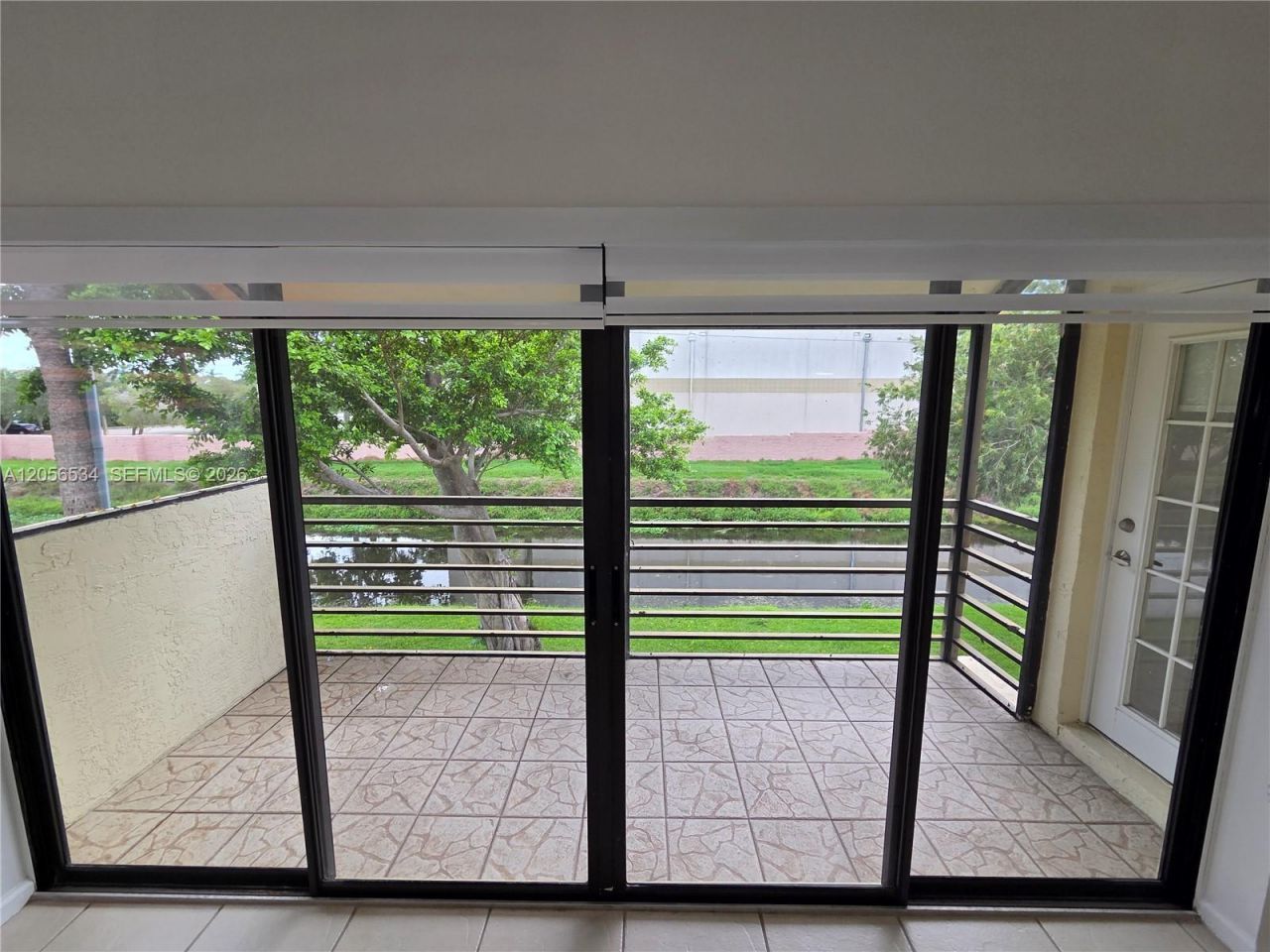 16 Via De Casas Sur, Unit 201, Boynton Beach, FL 33426 Photo