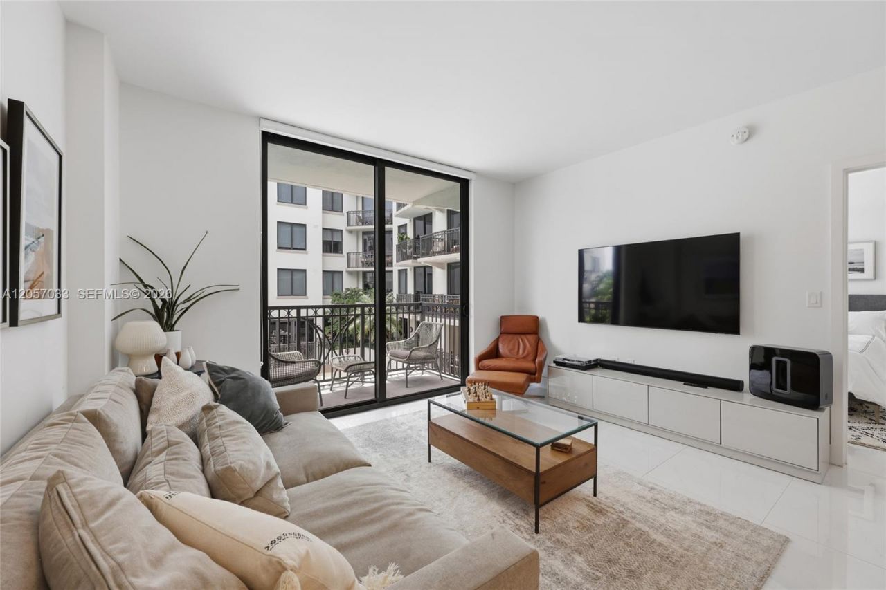301 Altara Ave , Unit 520, Coral Gables, FL 33146 Photo