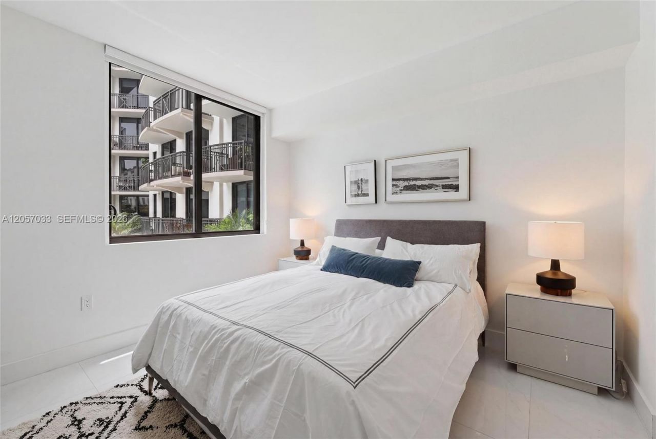 301 Altara Ave , Unit 520, Coral Gables, FL 33146 Photo