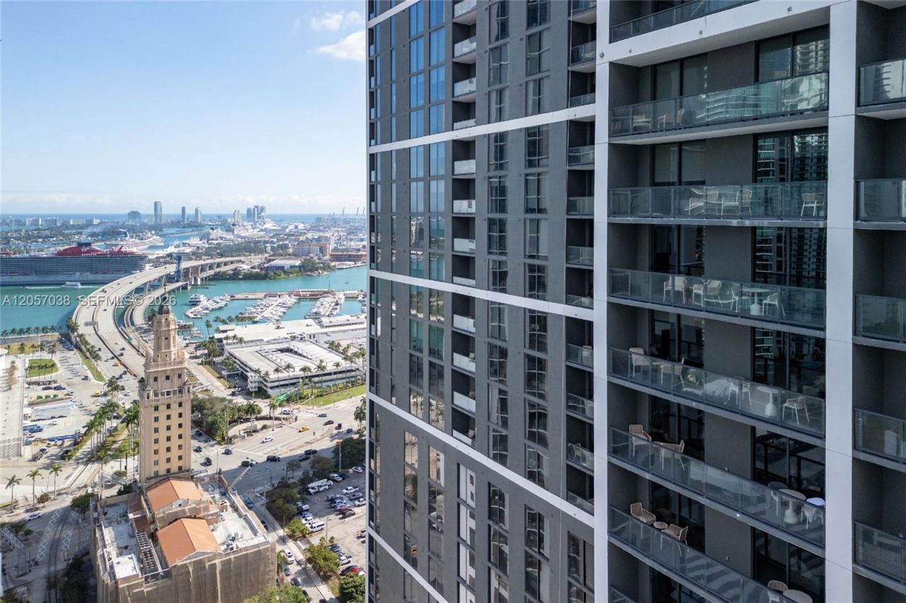 159 NE 6th St , Unit 2409, Miami, FL 33132 Photo