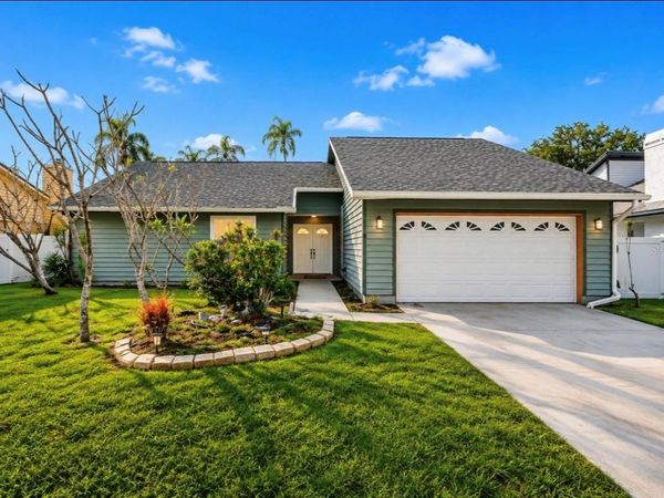 10906 AUTUMN OAK PLACE, TAMPA, FL 33618