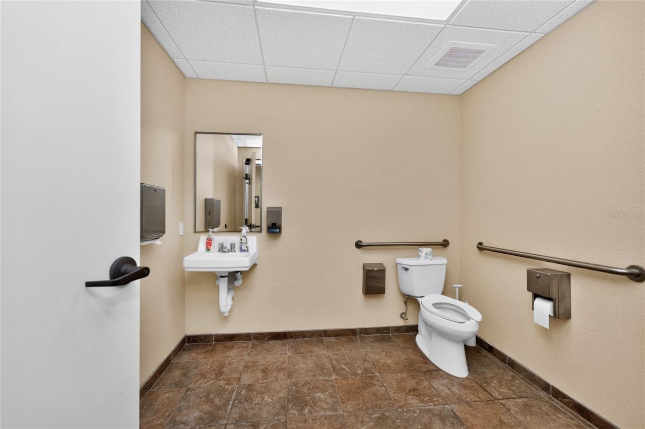 5900 Pan American Boulevard , North Port, FL 34287 Photo