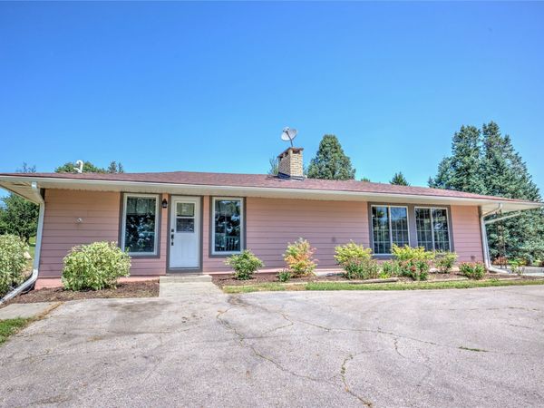 7951 SE Vandalia Drive, Runnells, IA 50237