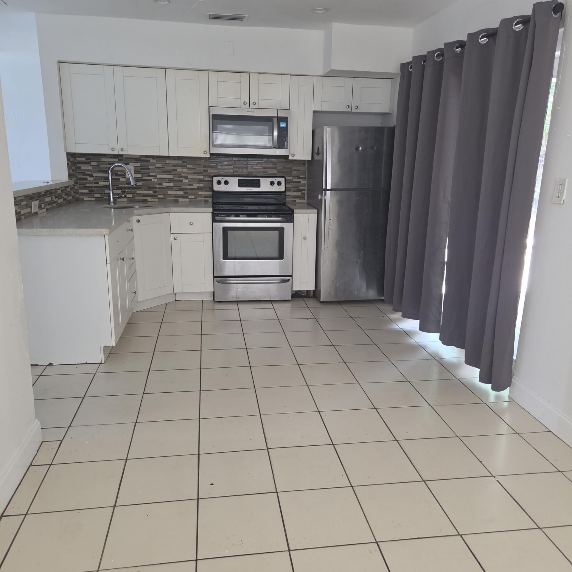 160 NW 15th Place, Pompano Beach, FL 33060 Photo