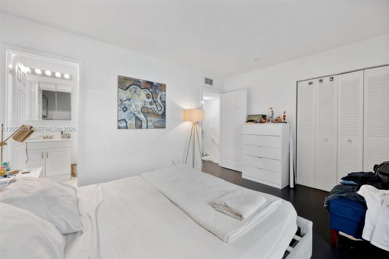 5555 Ludlam Rd , Unit 41, South Miami, FL 33155 Photo