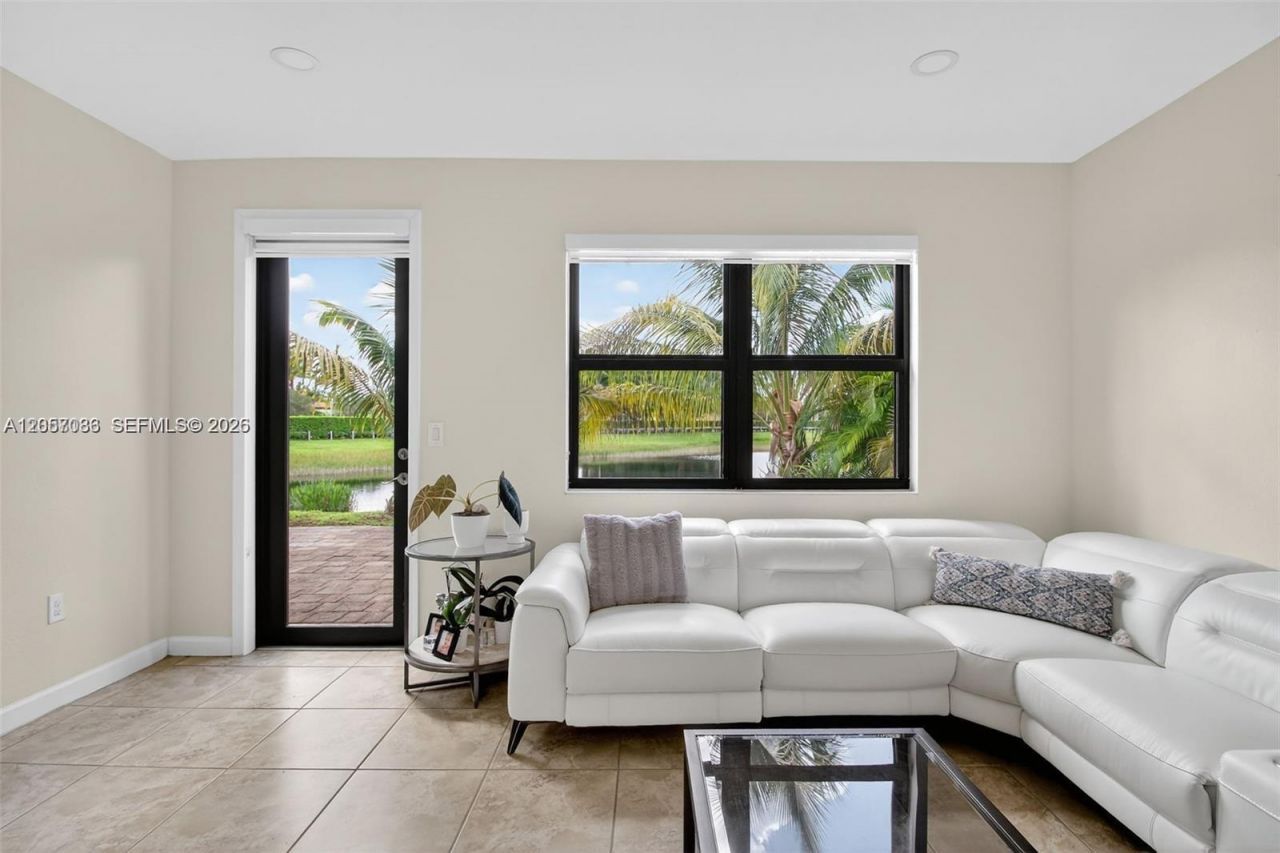 3616 SE 2nd Dr , Homestead, FL 33033 Photo