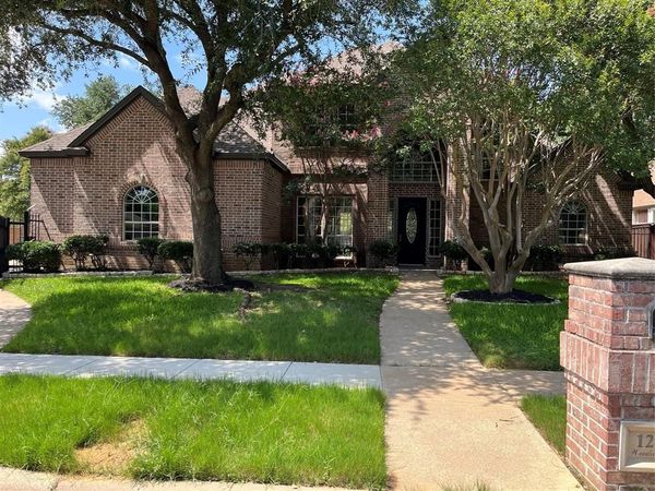 1201 Woodvale Drive, Bedford, TX 76021