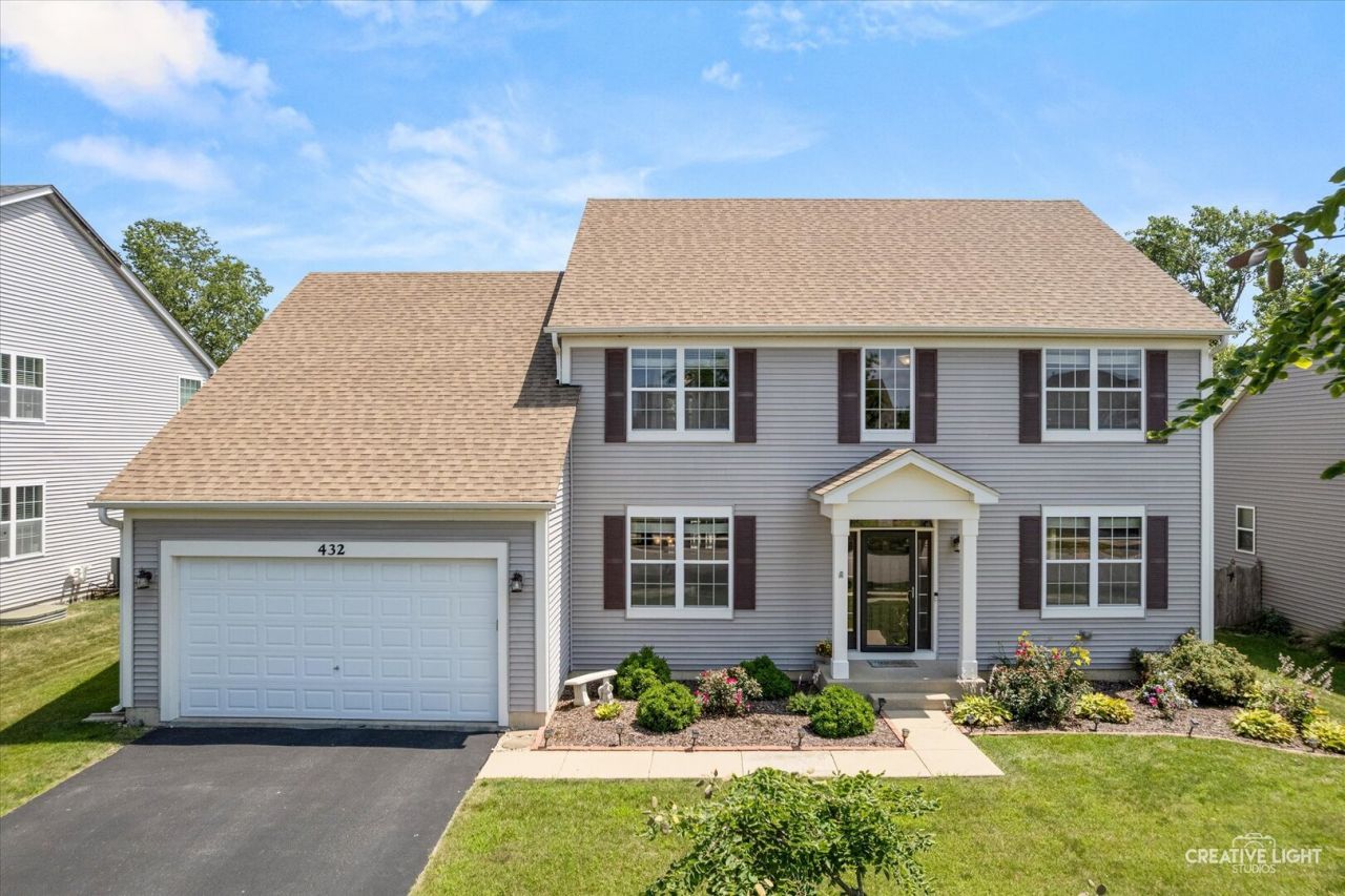 432 Bluegrass Parkway, Oswego, IL 60543 Main Photo