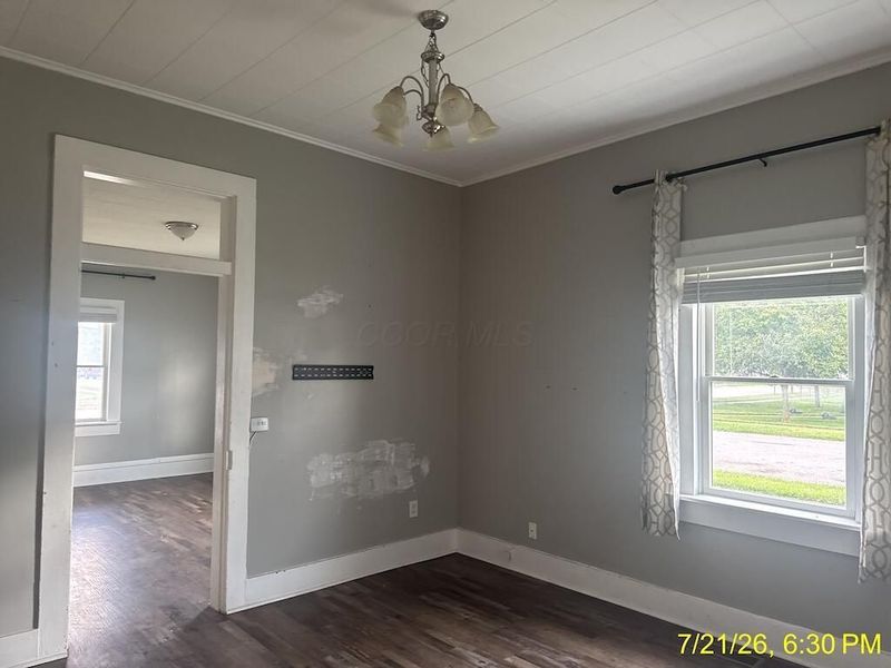121 W Center Street, London, OH 43140 Photo 7