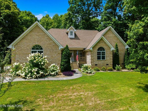 268 Woodhaven Drive, Vonore, TN 37885