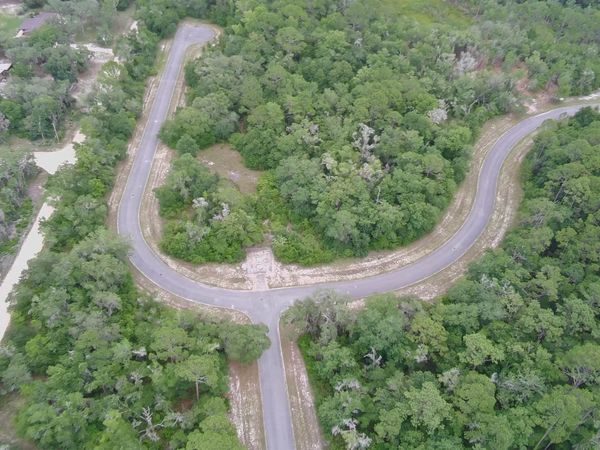 1 Point lane Lane , Panacea, FL 32346