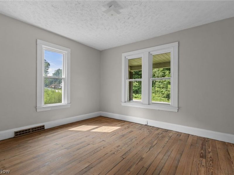 55138 Colerain Pike, Martins Ferry, OH 43935 Photo 20