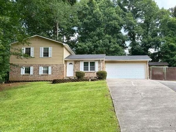 3204 Stanford Circle , Lawrenceville, GA 30044