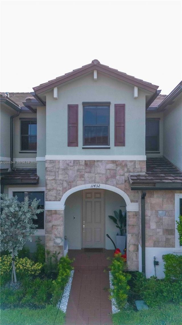 11432 W 32nd Ln , Hialeah, FL 33018 Photo