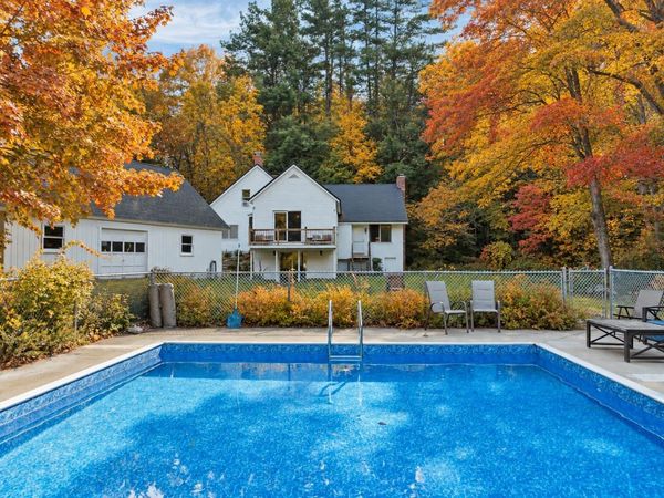 1195 Chocorua Road, Tamworth, NH 03886